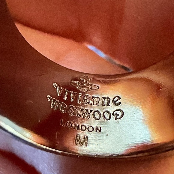 Vivienne Westwood Silver Ring - Picture 2 of 6